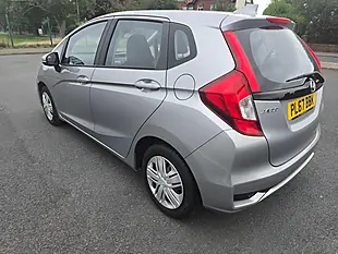 Used 2018 Honda Jazz S Silver - Interior and Exterior details 5