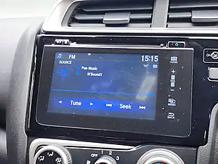 Used 2018 Honda Jazz Se Blue - Interior and Exterior details 10