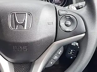 Used 2018 Honda Jazz Se Blue - Interior and Exterior details 15