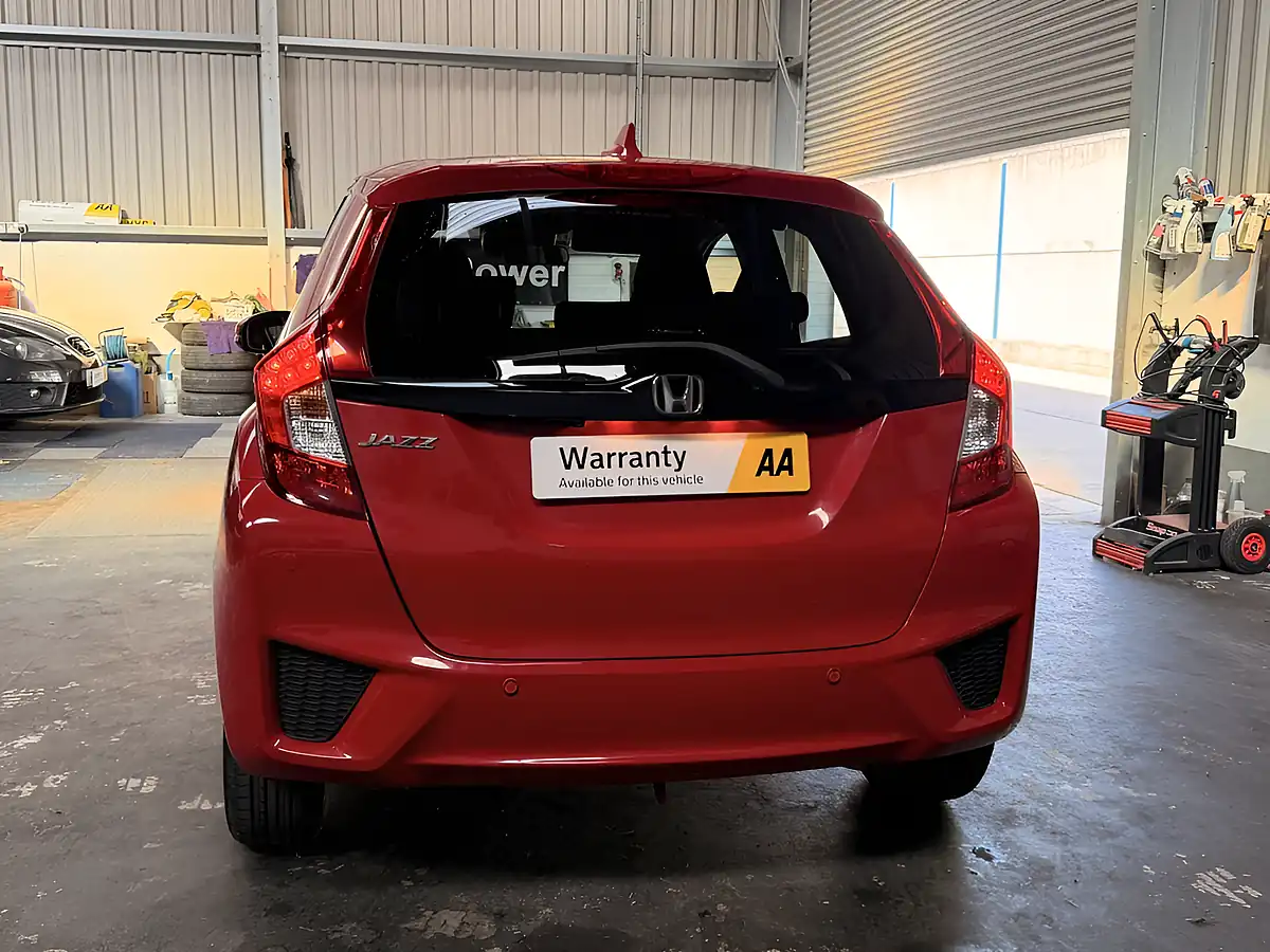 Used 2018 Honda Jazz Se Navi Red - Interior and Exterior details 10