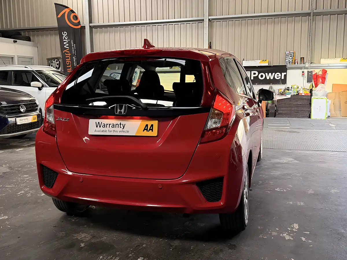 Used 2018 Honda Jazz Se Navi Red - Interior and Exterior details 12