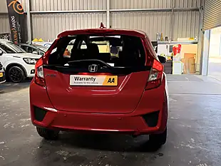 Used 2018 Honda Jazz Se Navi Red - Interior and Exterior details 13