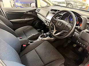 Used 2018 Honda Jazz Se Navi Red - Interior and Exterior details 17