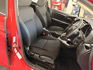 Used 2018 Honda Jazz Se Navi Red - Interior and Exterior details 18