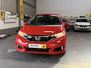 Used 2018 Honda Jazz Se Navi Red - Interior and Exterior details 5