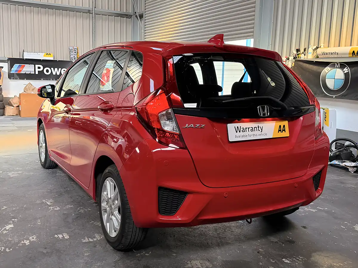 Used 2018 Honda Jazz Se Navi Red - Interior and Exterior details 8
