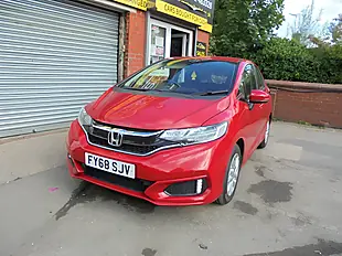 Used 2018 Honda Jazz Se Red - Interior and Exterior details 2