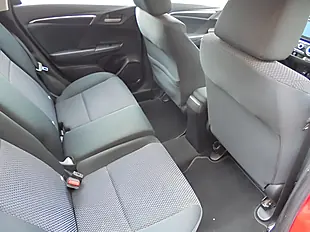 Used 2018 Honda Jazz Se Red - Interior and Exterior details 9