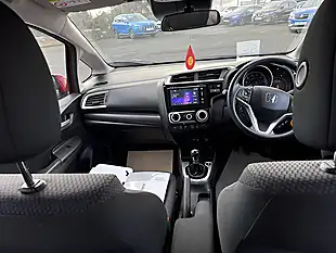 Used 2018 Honda Jazz Se Red - Interior and Exterior details 9