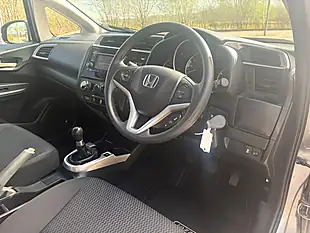 Used 2018 Honda Jazz Silver - Interior and Exterior details 17