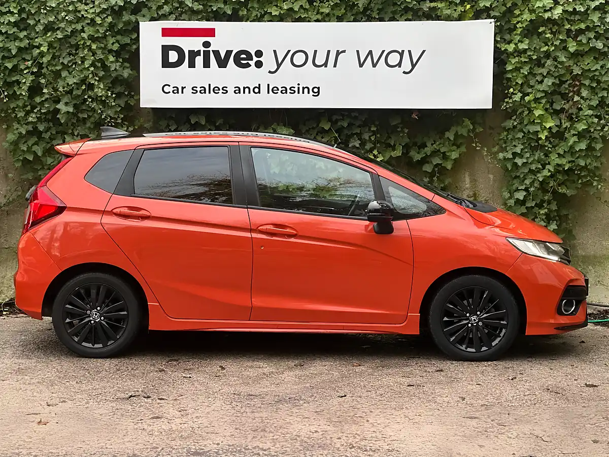 Used 2018 Honda Jazz Sport Orange - Interior and Exterior details 5