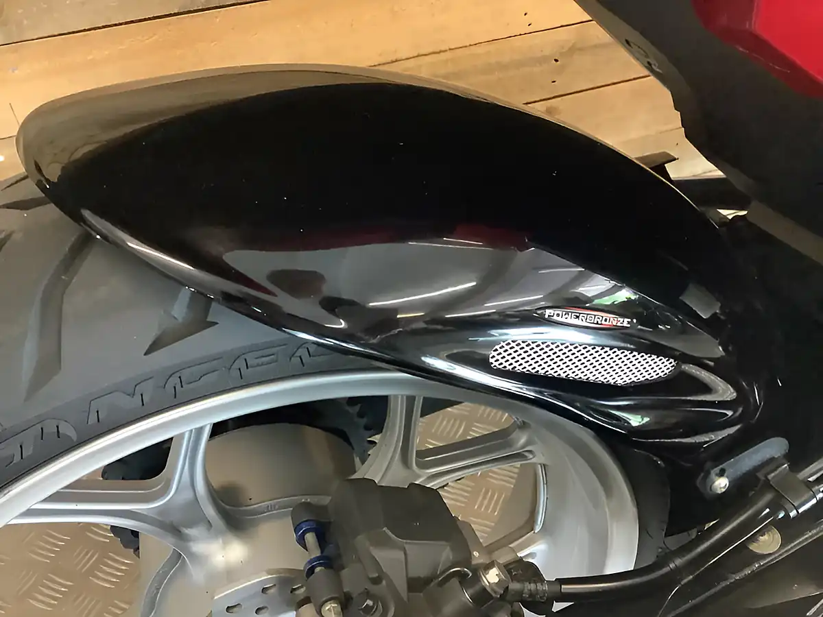 Used 2018 Honda NC750X Red - Interior and Exterior details 11