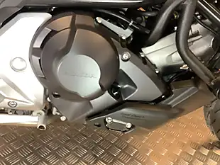 Used 2018 Honda NC750X Red - Interior and Exterior details 17