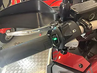 Used 2018 Honda Vfr Adventure Touring Red - Interior and Exterior details 8