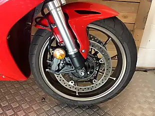 Used 2018 Honda Vfr F Red - Interior and Exterior details 19