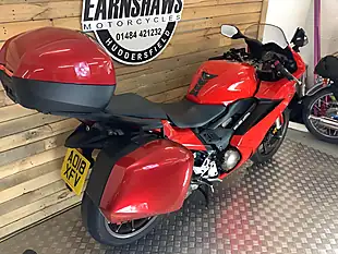 Used 2018 Honda Vfr F Red - Interior and Exterior details 4