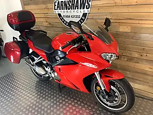Used 2018 Honda Vfr F Red - Interior and Exterior details 5