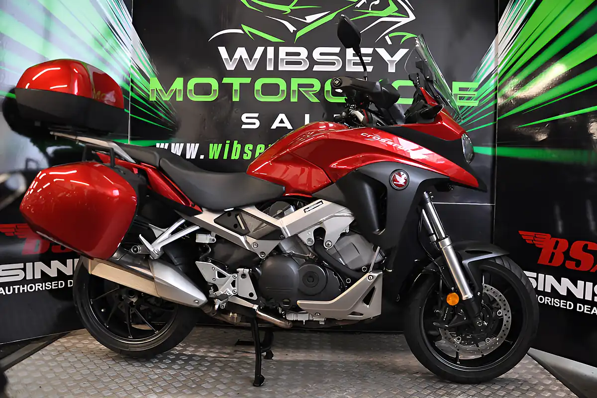Used 2018 Honda VFR800 X Crossrunner Red - Front View