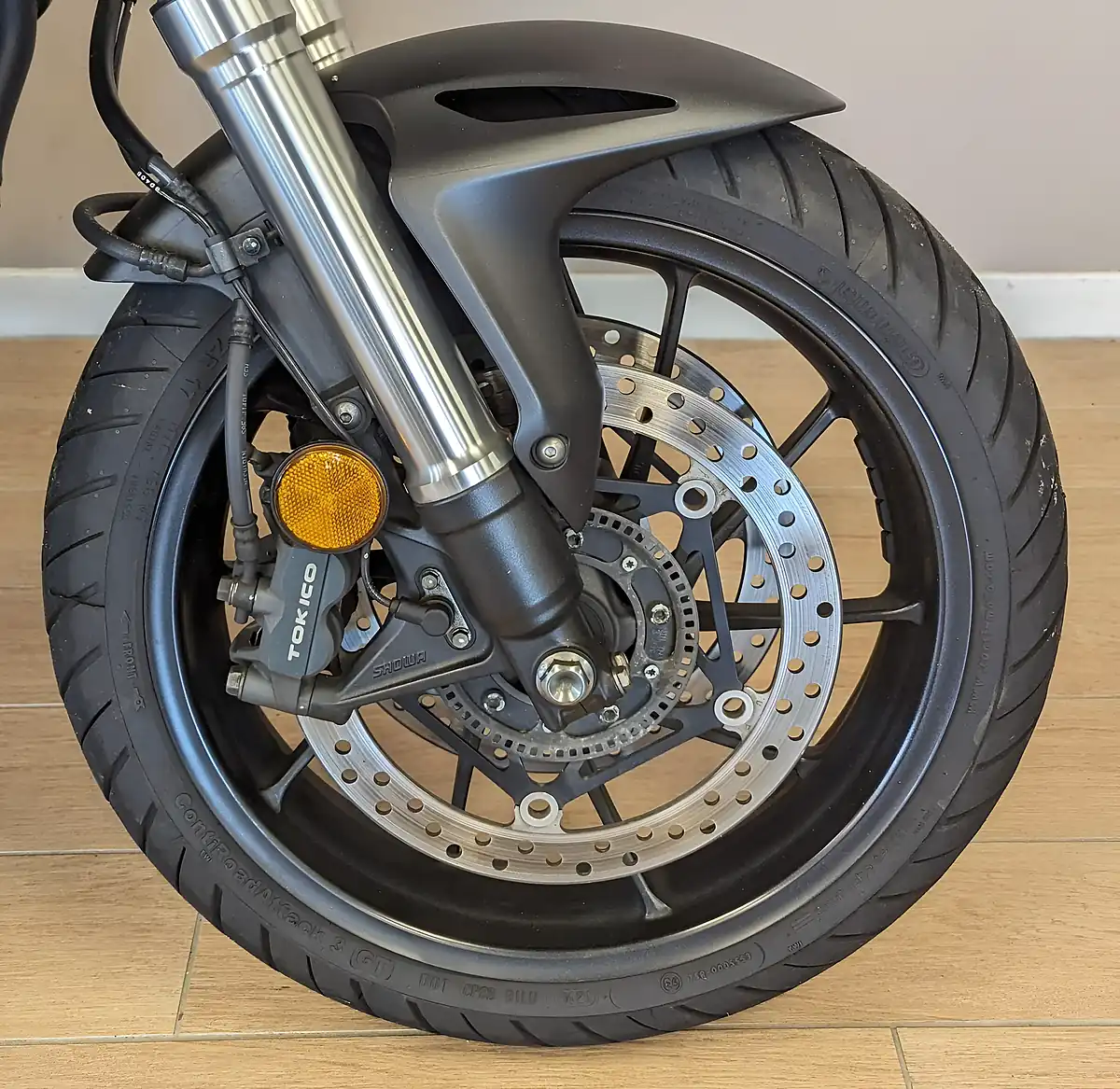 Used 2018 Honda VFR800X Crossrunner Xa Black - Interior and Exterior details 17