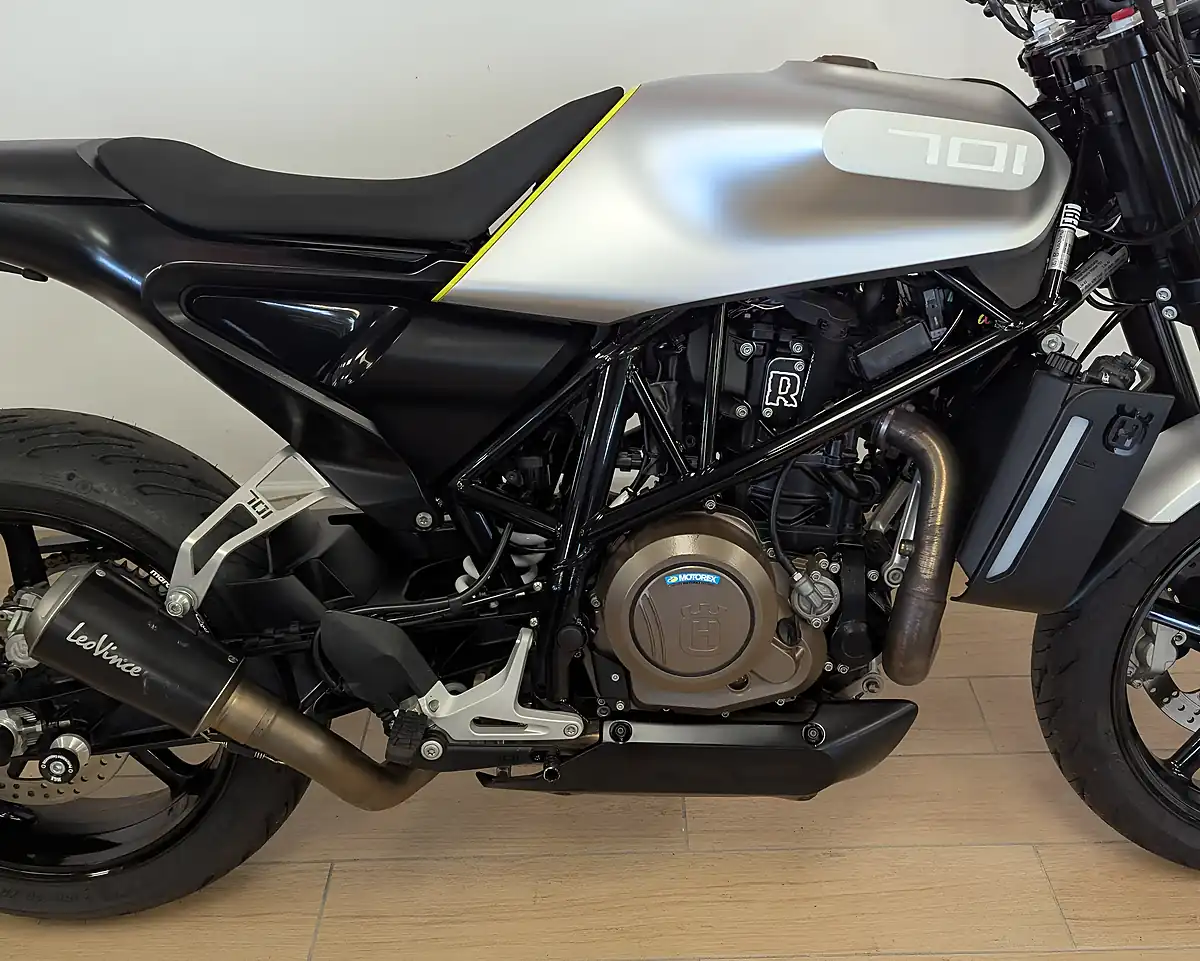 Used 2018 Husqvarna Vitpilen 701 White - Interior and Exterior details 11