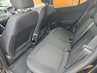 Used 2018 Hyundai i10 Go Se Black - Interior and Exterior details 15