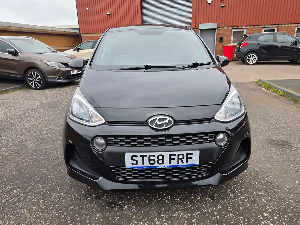 Used 2018 Hyundai i10 Go Se Black - Interior and Exterior details 2