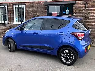 Used 2018 Hyundai I10 Go! Se Blue - Interior and Exterior details 17