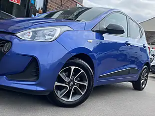 Used 2018 Hyundai I10 Go! Se Blue - Interior and Exterior details 18