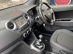 Used 2018 Hyundai I10 Go! Se Blue - Interior and Exterior details 19