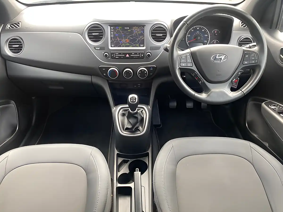 Used 2018 Hyundai I10 Go! Se Blue - Interior and Exterior details 3