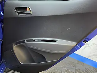 Used 2018 Hyundai i10 Go! Se Blue - Interior and Exterior details 17
