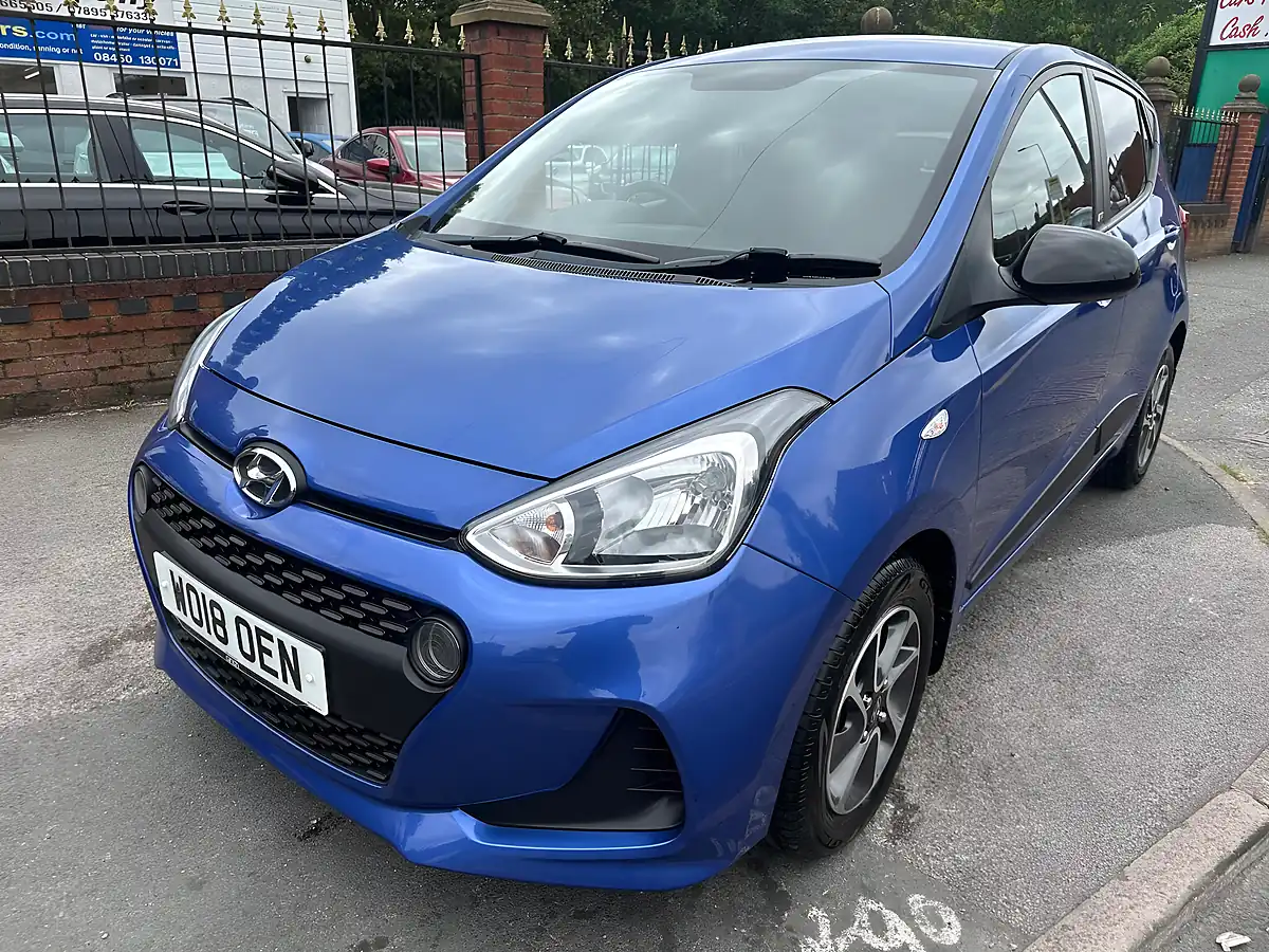 Used 2018 Hyundai I10 Go! Se Blue - Interior and Exterior details 2