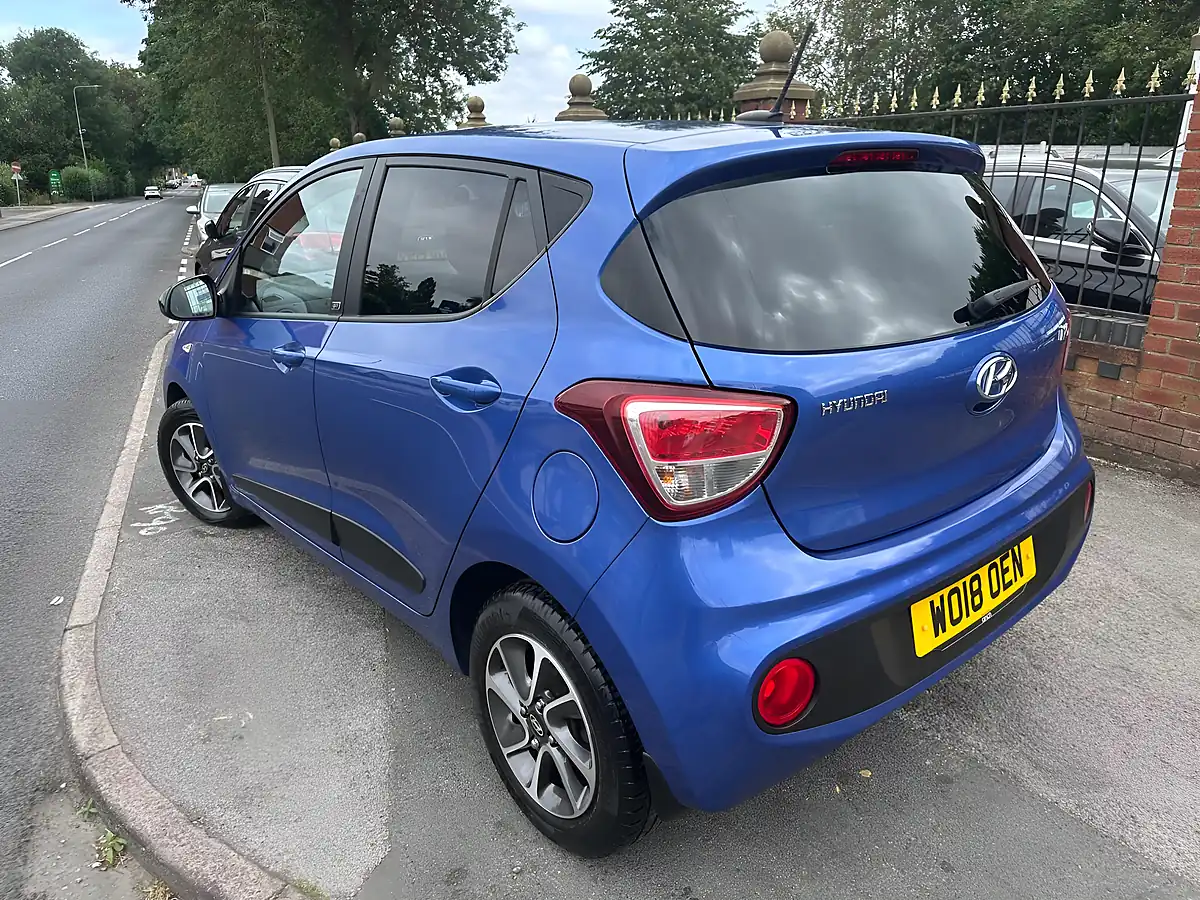 Used 2018 Hyundai I10 Go! Se Blue - Interior and Exterior details 4