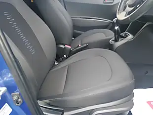Used 2018 Hyundai i10 Go! Se Blue - Interior and Exterior details 13