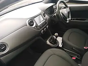 Used 2018 Hyundai i10 Go! Se Blue - Interior and Exterior details 18