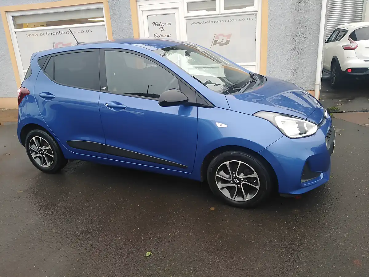 Used 2018 Hyundai i10 Go! Se Blue - Interior and Exterior details 3