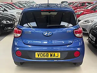 Used 2018 Hyundai i10 Go! Se Blue - Interior and Exterior details 13