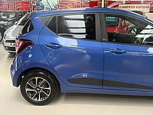 Used 2018 Hyundai i10 Go! Se Blue - Interior and Exterior details 14
