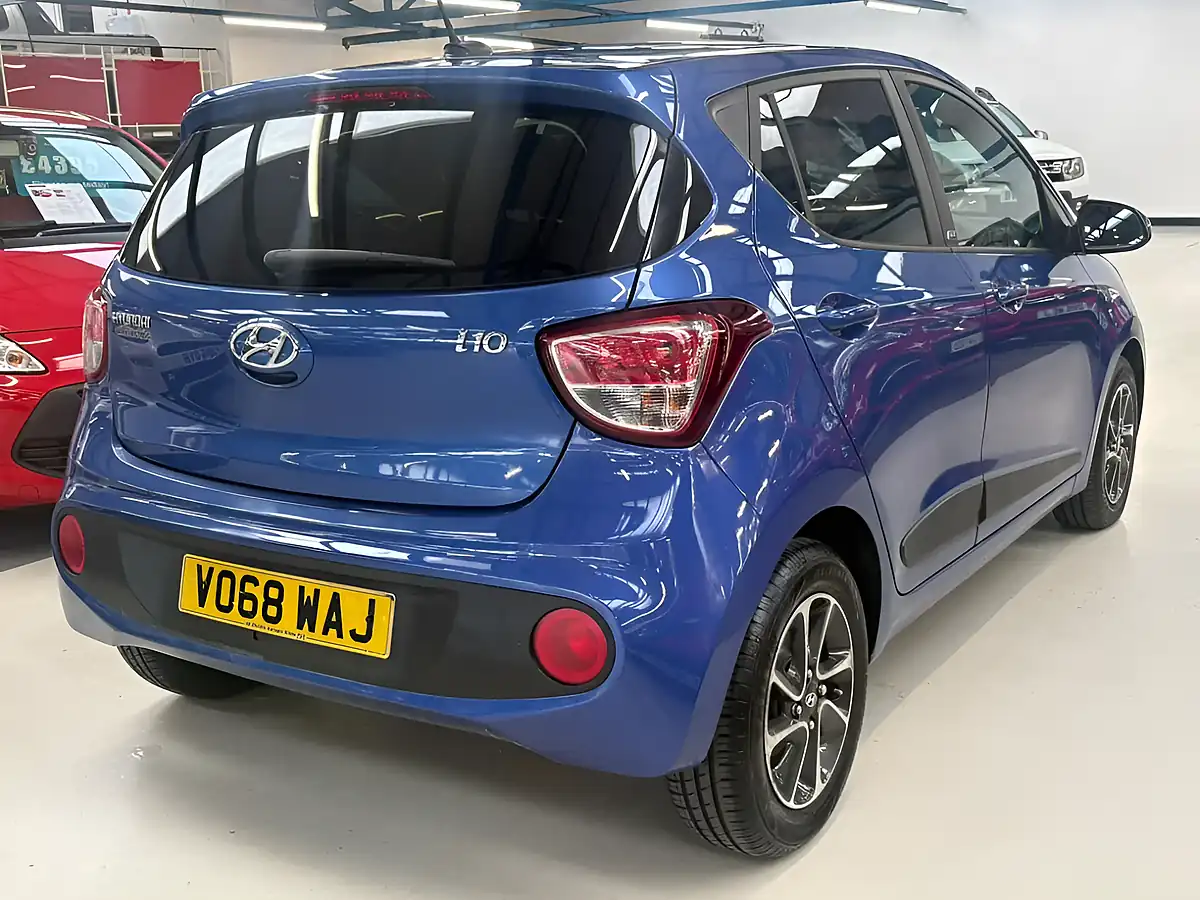 Used 2018 Hyundai i10 Go! Se Blue - Interior and Exterior details 15