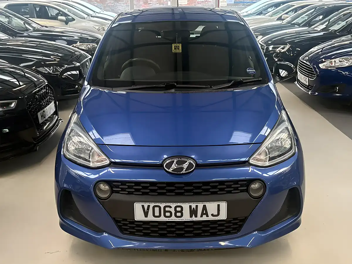 Used 2018 Hyundai i10 Go! Se Blue - Interior and Exterior details 2