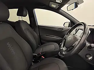 Used 2018 Hyundai i10 Go! Se Blue - Interior and Exterior details 10