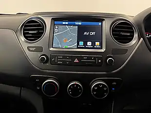 Used 2018 Hyundai i10 Go! Se Blue - Interior and Exterior details 16
