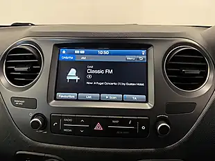 Used 2018 Hyundai i10 Go! Se Blue - Interior and Exterior details 18