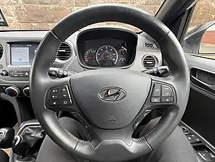 Used 2018 Hyundai i10 Go! Se Polar White - Interior and Exterior details 20
