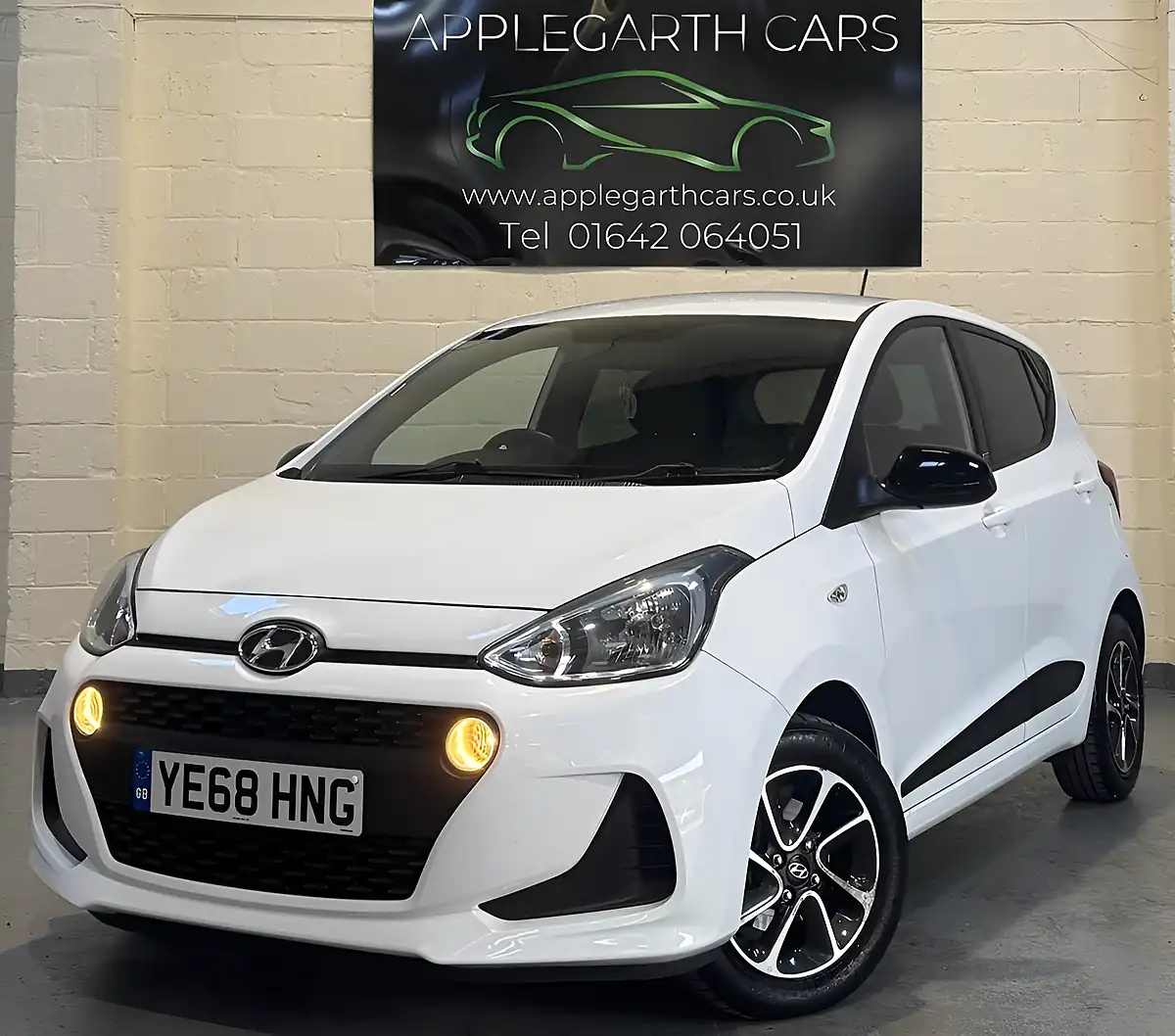 Used 2018 Hyundai i10 Go! Se White - Interior and Exterior details 5