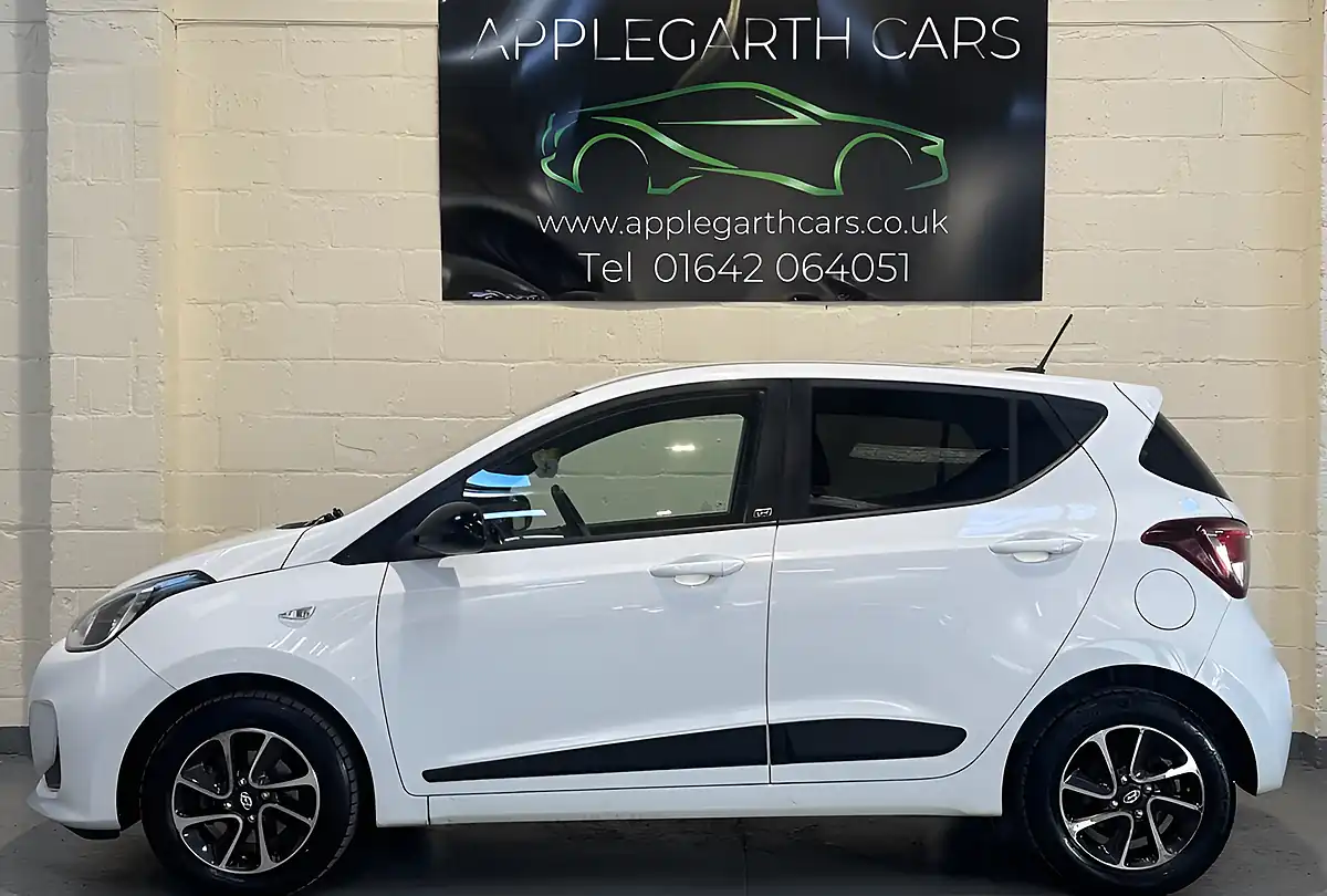 Used 2018 Hyundai i10 Go! Se White - Interior and Exterior details 6