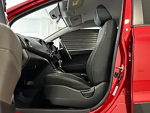 Used 2018 Hyundai i10 Premium Passion Red - Interior and Exterior details 11