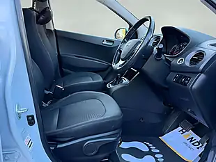 Used 2018 Hyundai I10 Premium Se Grey - Interior and Exterior details 12