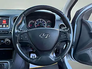 Used 2018 Hyundai I10 Premium Se Grey - Interior and Exterior details 7