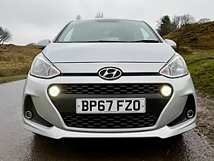 Used 2018 Hyundai i10 Premium Se Grey - Interior and Exterior details 10